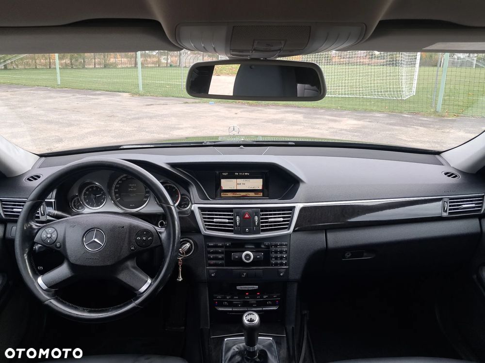 Mercedes-Benz Klasa E 250 CDI BlueEff - 15