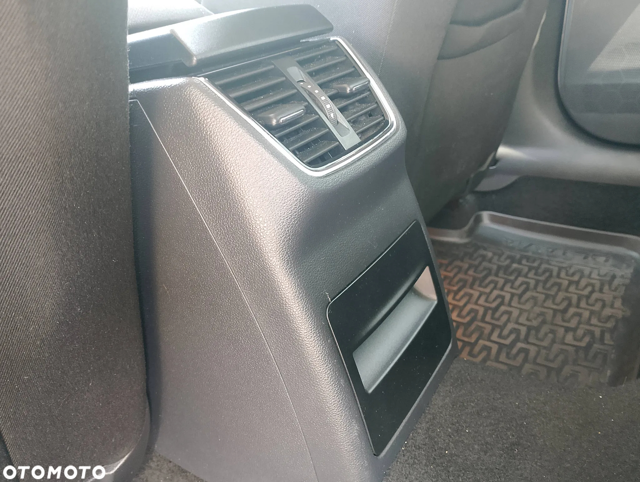 Skoda Octavia 1.5 TSI ACT Ambition - 21