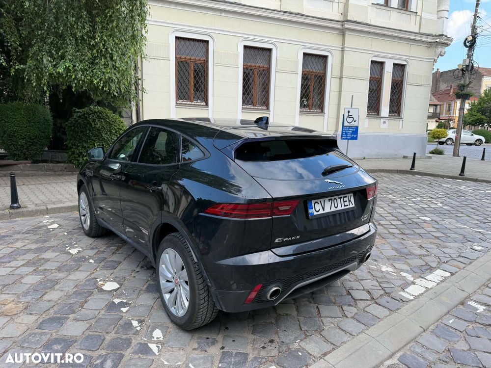 Jaguar E-Pace - 4