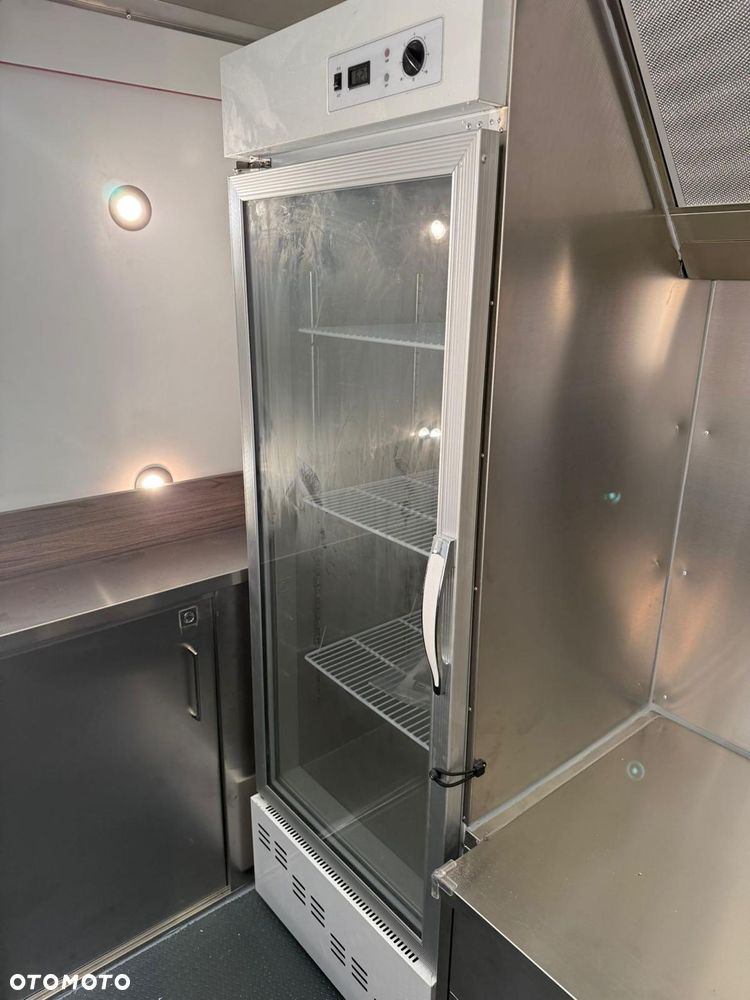 Esselmann Deli Food 400 przyczepa gastronomiczna z wyposażeniem - 15