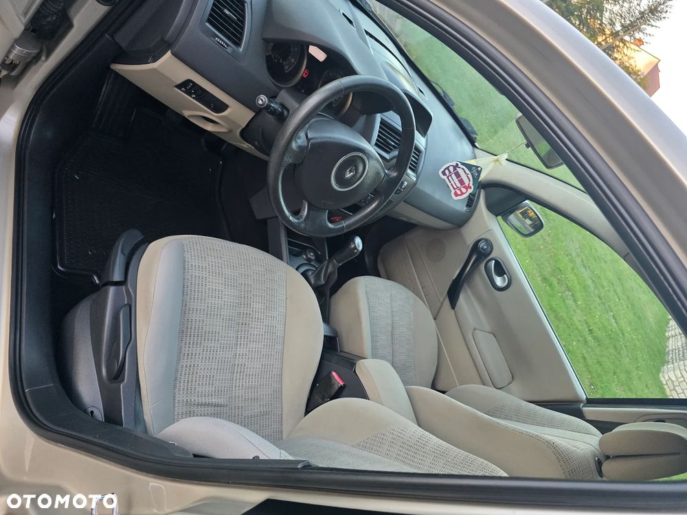 Renault Megane - 12