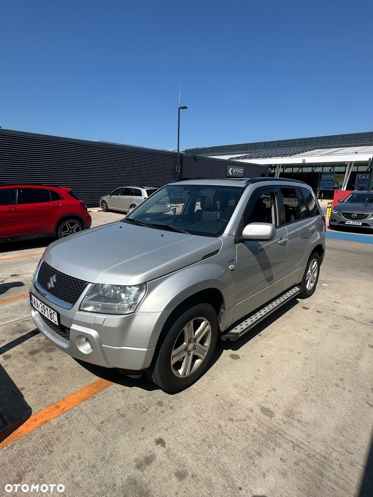 Suzuki Grand Vitara 1.9 DDiS - 2