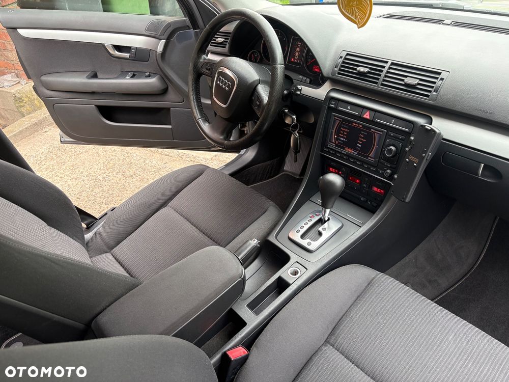 Audi A4 Avant 2.0 TDI Multitronic - 14