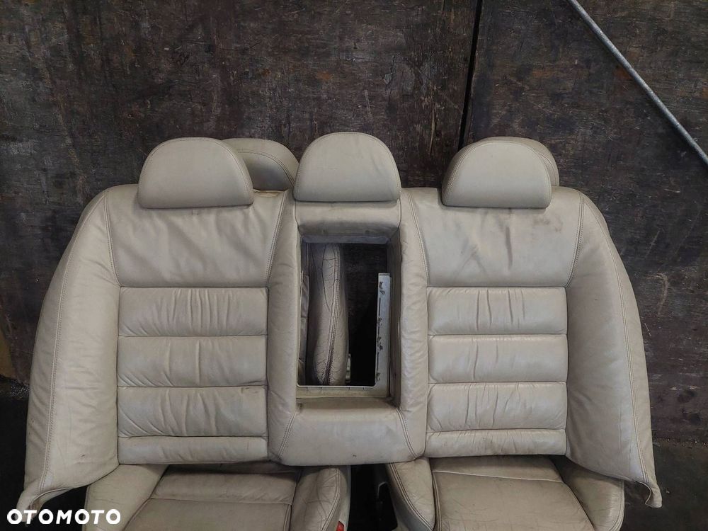 KOMPLET FOTELI PRZÓD + KANAPA TYŁ + BOCZKI + PODŁOKIETNIK SKODA SUPERB I - 7