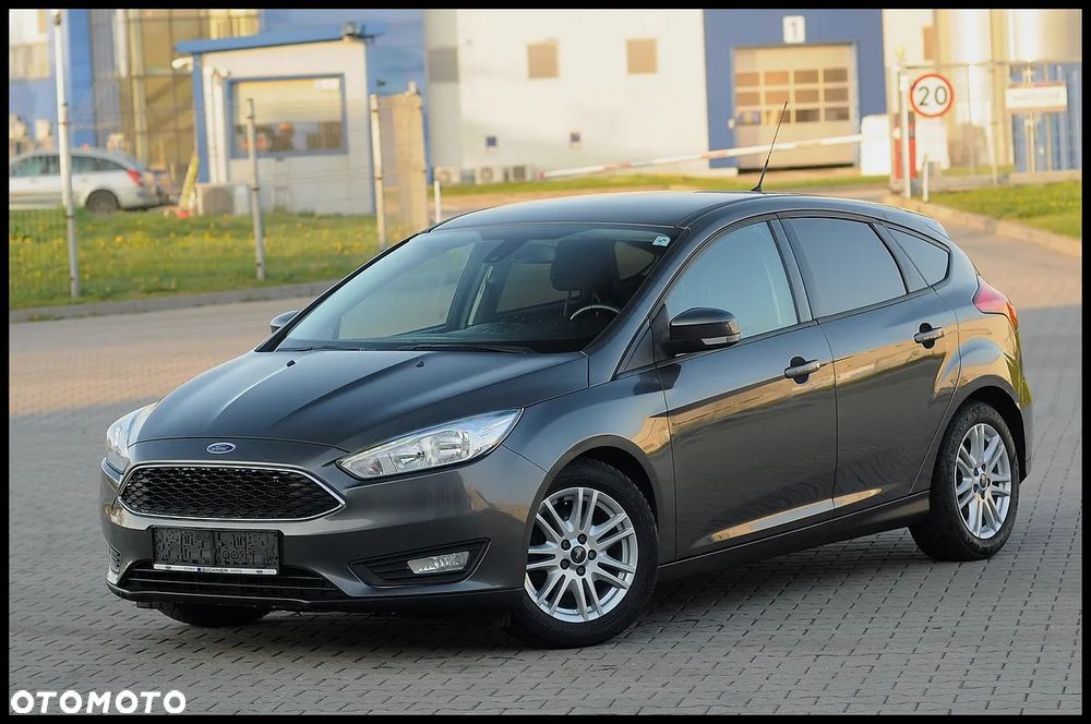Ford Focus - 1