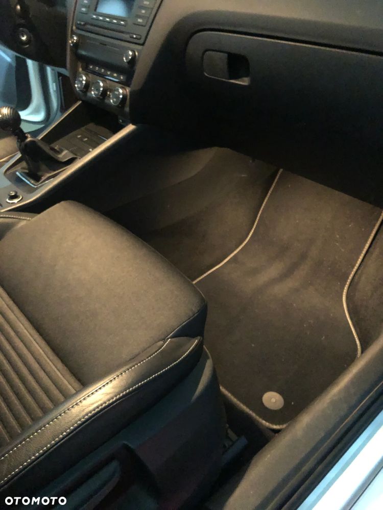 Skoda Octavia 2.0 TDI (Green tec) RS - 20