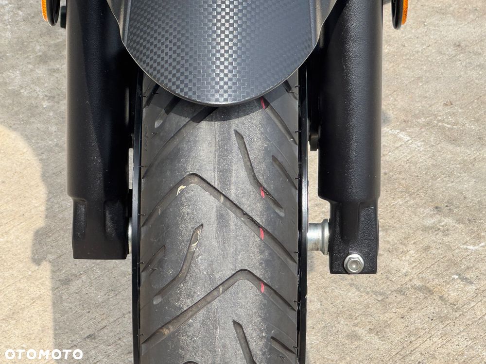 Suzuki V-STROM - 39