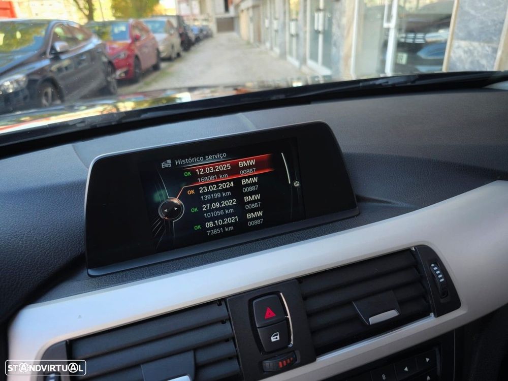 BMW 318 d Touring - 17