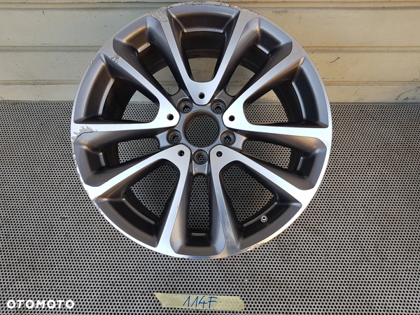 Mercedes W213 E Felga 8x18 ET43