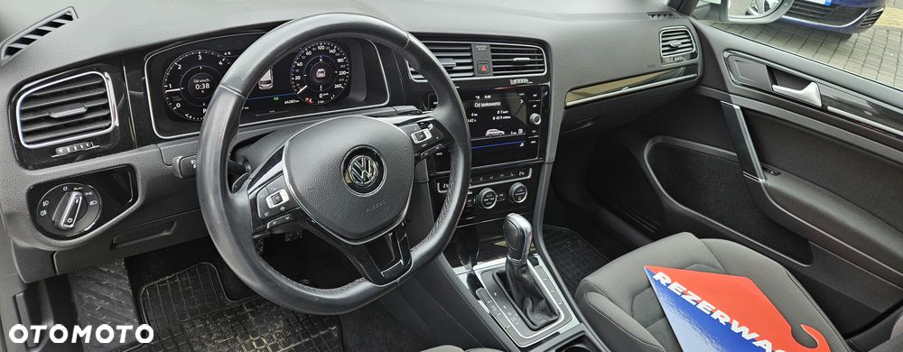 Volkswagen Golf Variant 2.0 TDI SCR DSG Active - 26