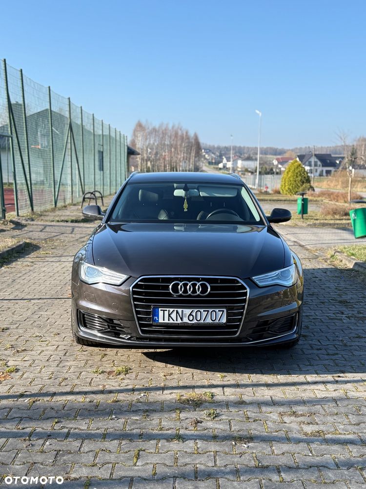 Audi A6 Avant - 1
