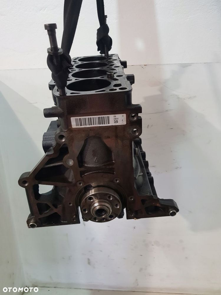dół blok silnika 03l021ap vw transporter t5 2.0 tdi cfc - 3