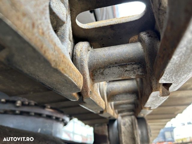 Hitachi ZX 210LC-3 - 18