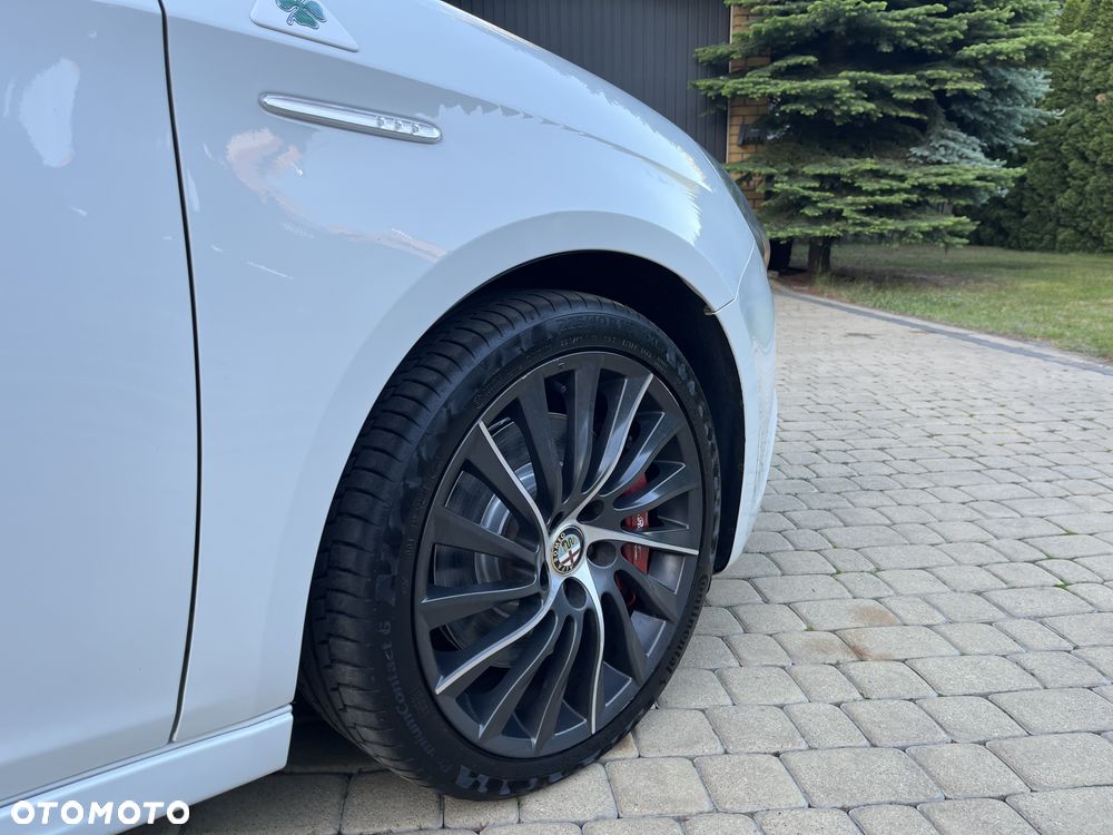 Alfa Romeo Giulietta 1.8 TBi 16V Quadrifoglio Verde - 27