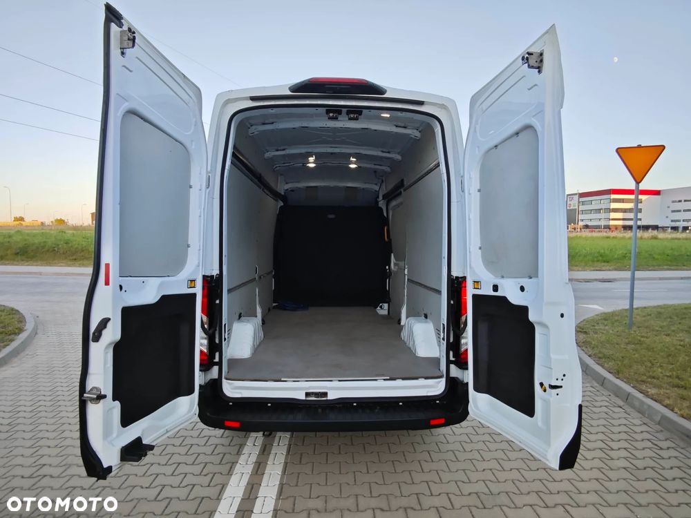 Ford Transit - 7