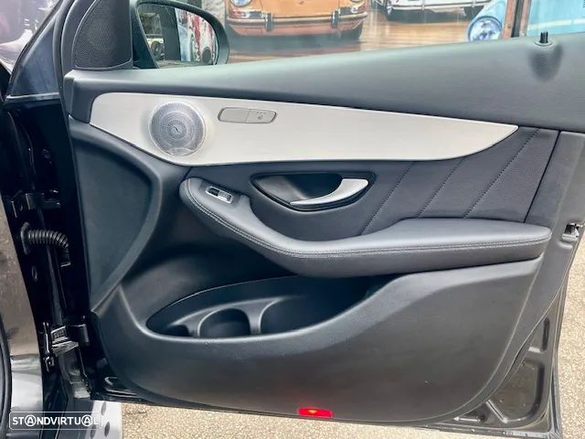 Mercedes-Benz GLC 300 de 4Matic - 25