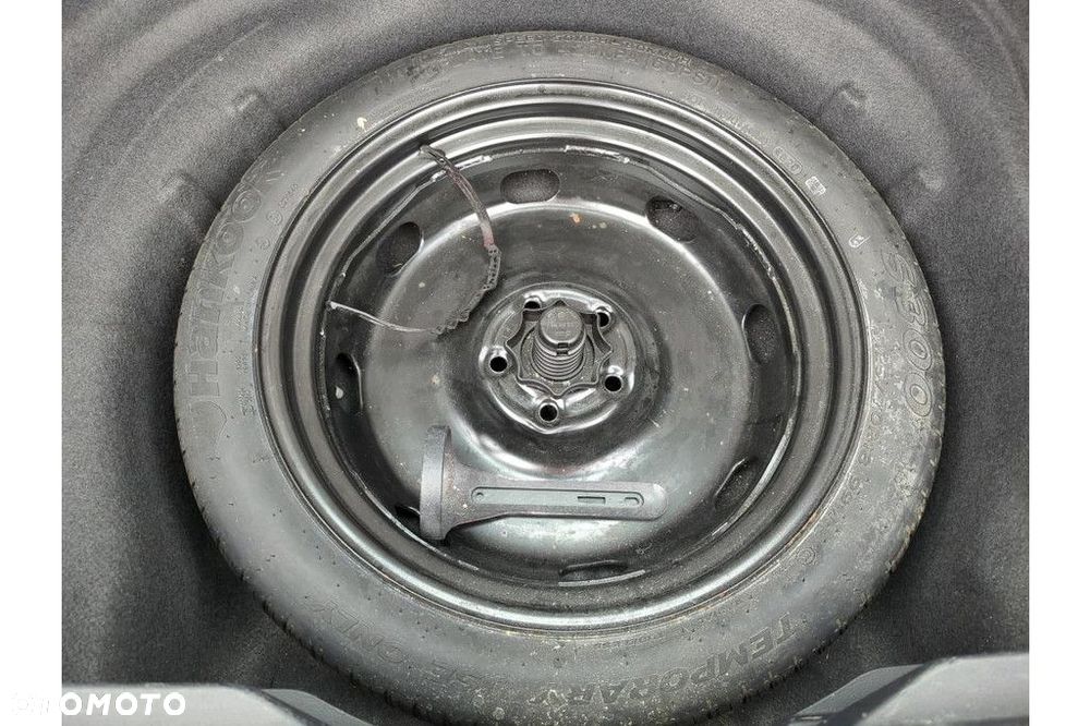 Volkswagen Golf Variant - 16