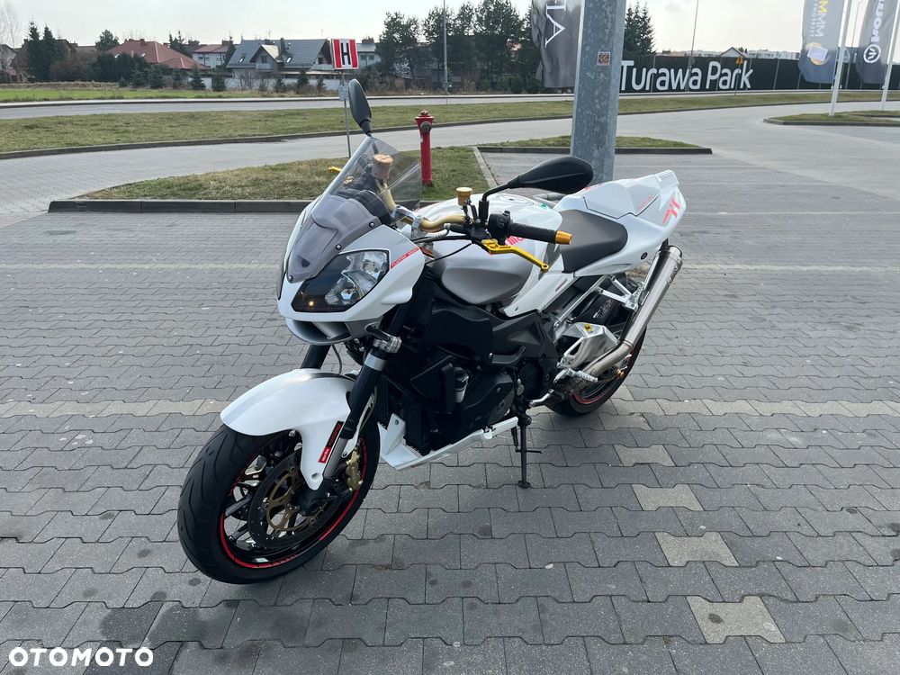 Aprilia Tuono - 14