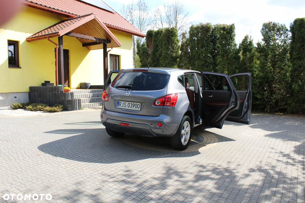 Nissan Qashqai 1.5 dCi Tekna - 9