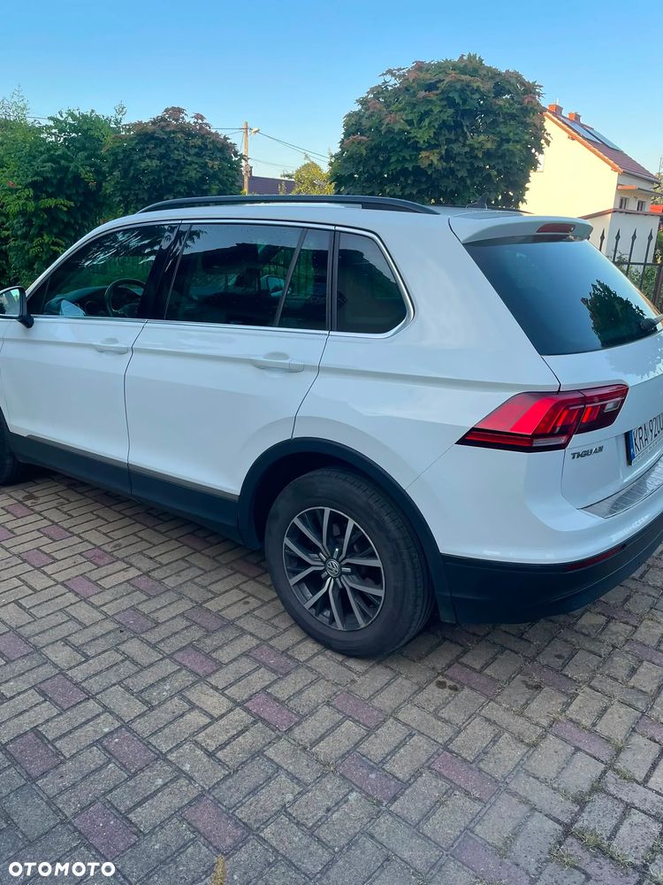 Volkswagen Tiguan - 5