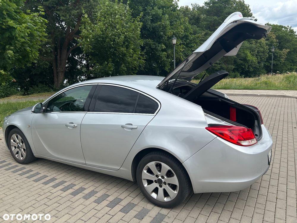 Opel Insignia 2.0 CDTI - 8
