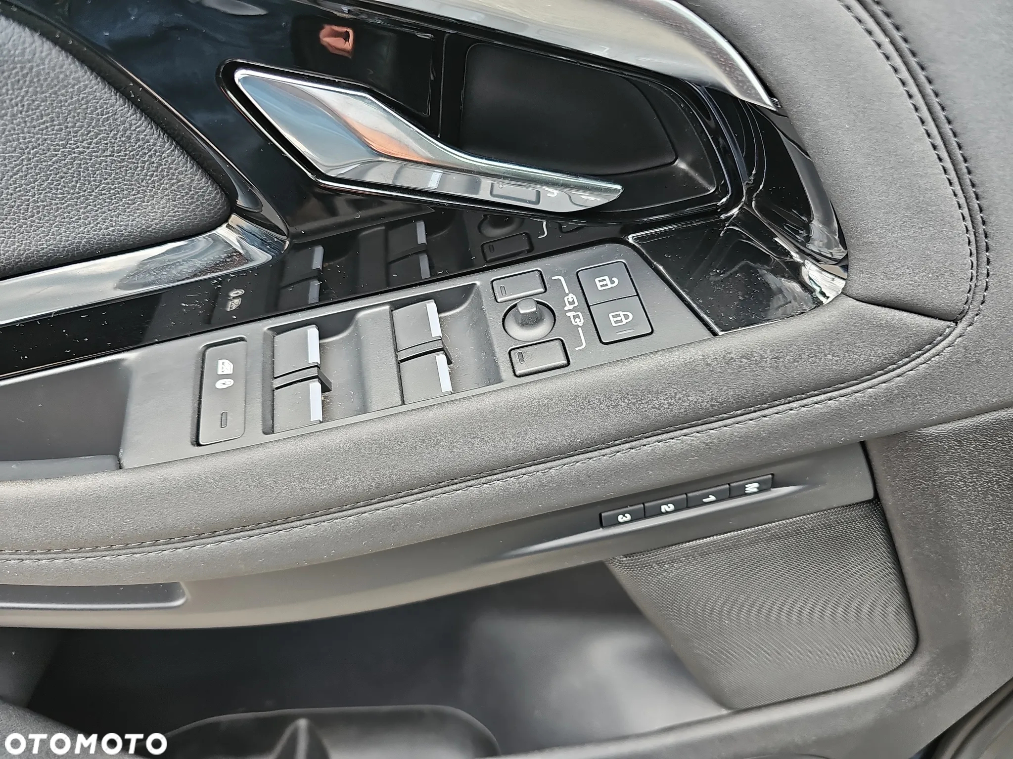 Land Rover Range Rover Evoque - 13