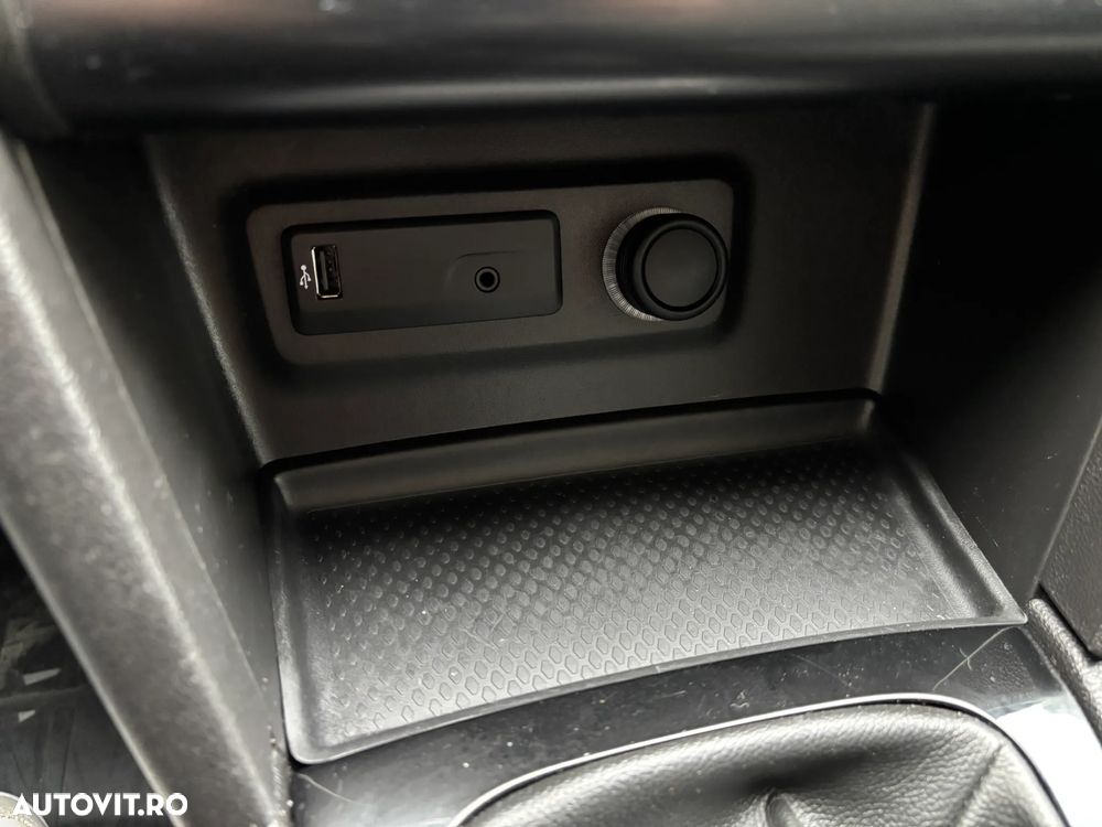 Renault Megane Blue dCi 116 Life - 21