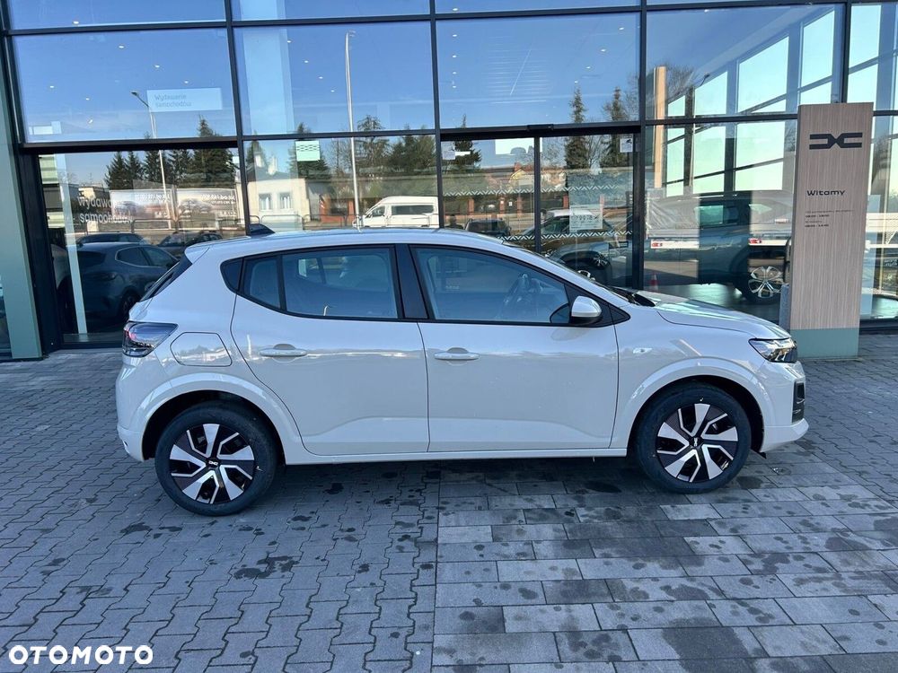 Dacia Sandero - 8