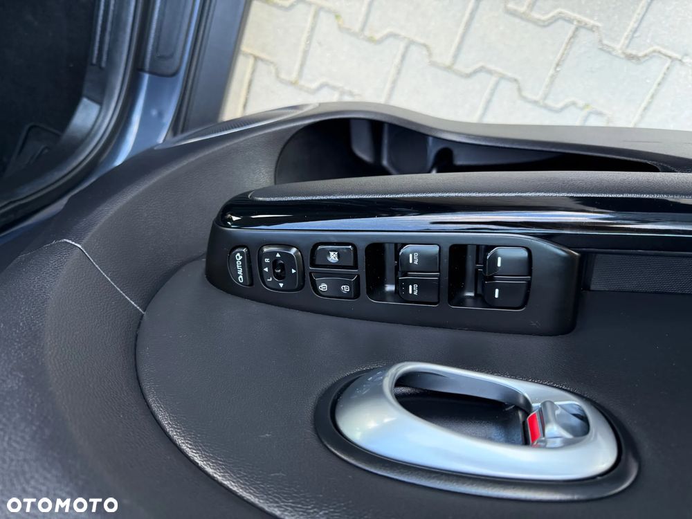 Kia Soul 1.6 CRDI XL - 14