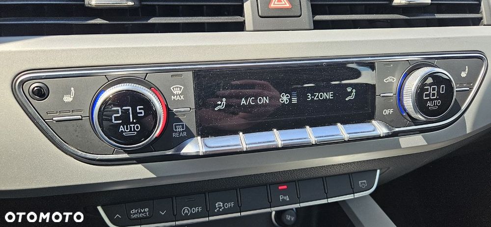 Audi A4 Avant - 30