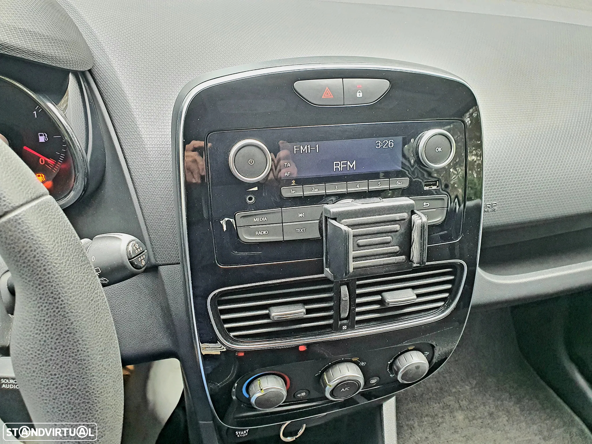 Renault Clio 1.5 dCi Zen - 5
