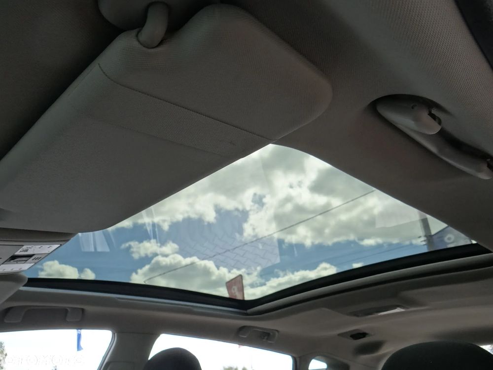 Toyota Verso 1.8 7-Sitzer Skyview Edition - 24