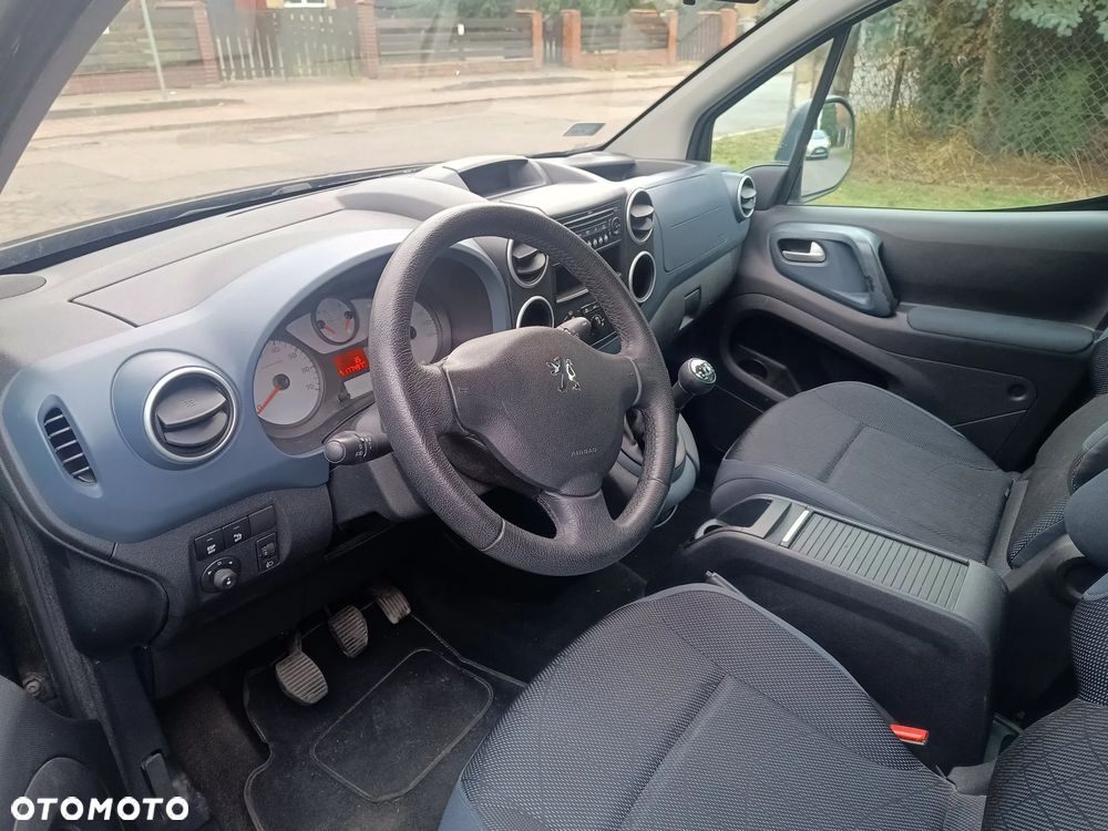 Peugeot Partner 110 Family - 7