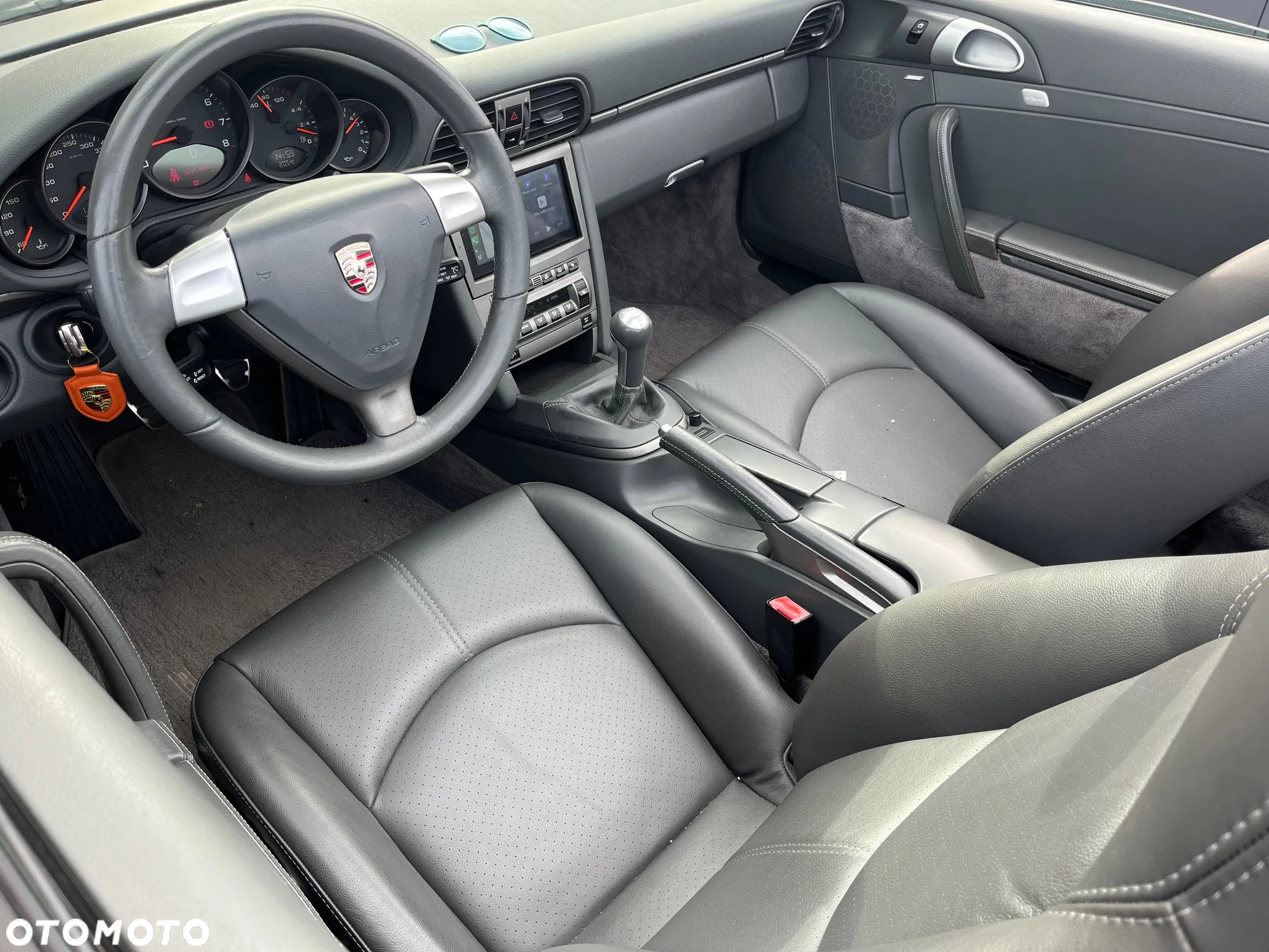 Porsche 911 Carrera Cabrio - 7