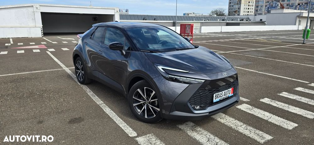 Toyota C-HR 1.8 Hybrid Team Deutschland - 1
