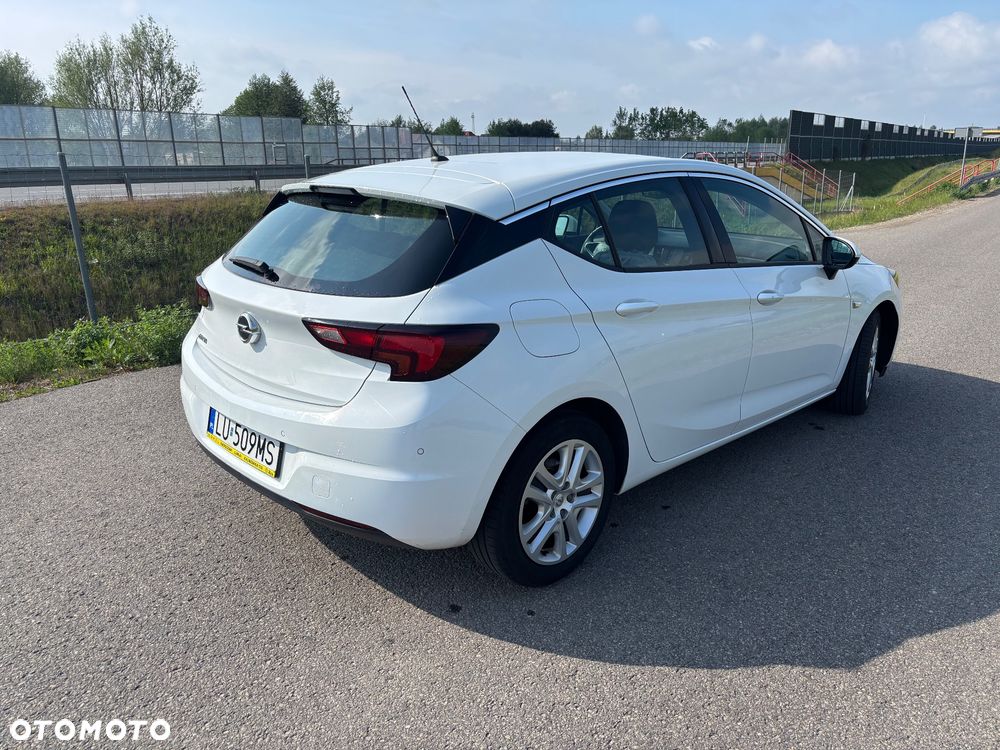 Opel Astra 1.4 T Ultimate S&S - 9