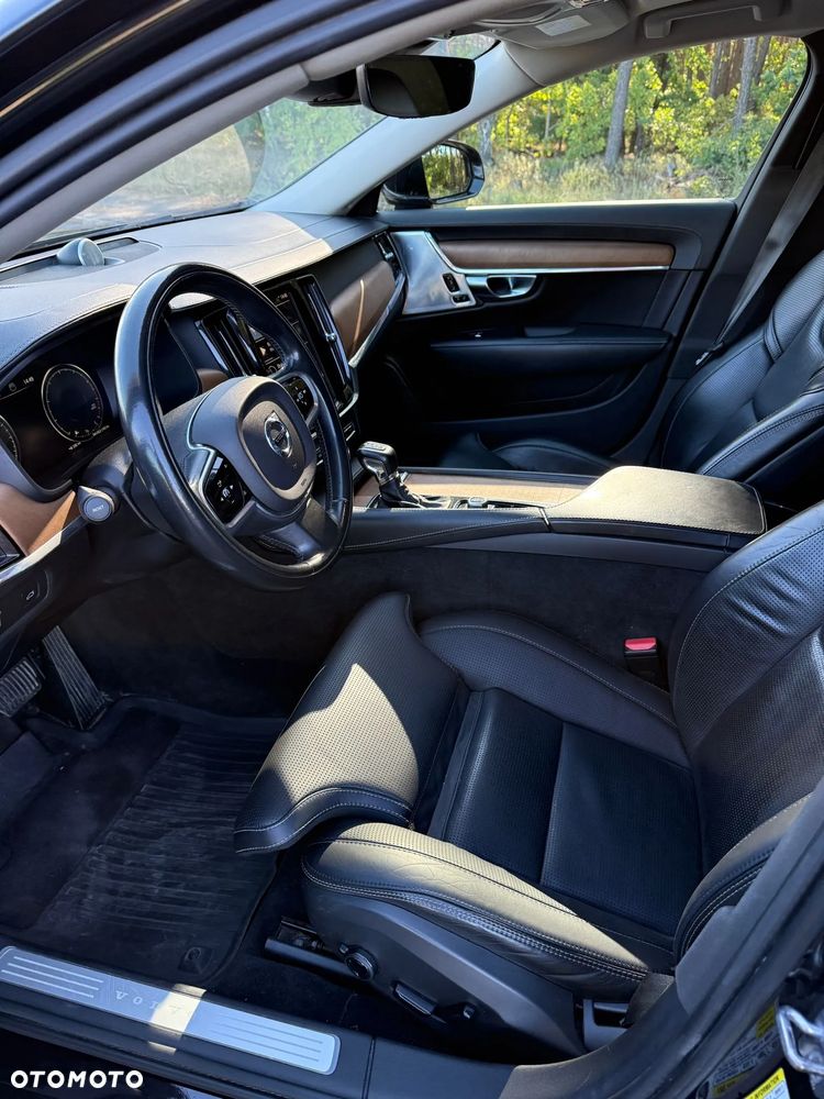 Volvo S90 - 10