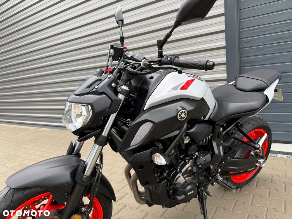 Yamaha MT - 30
