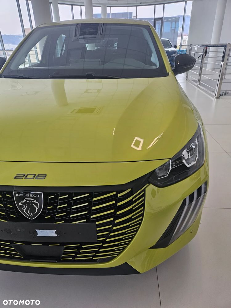 Peugeot 208 1.2 mHEV Business - 6