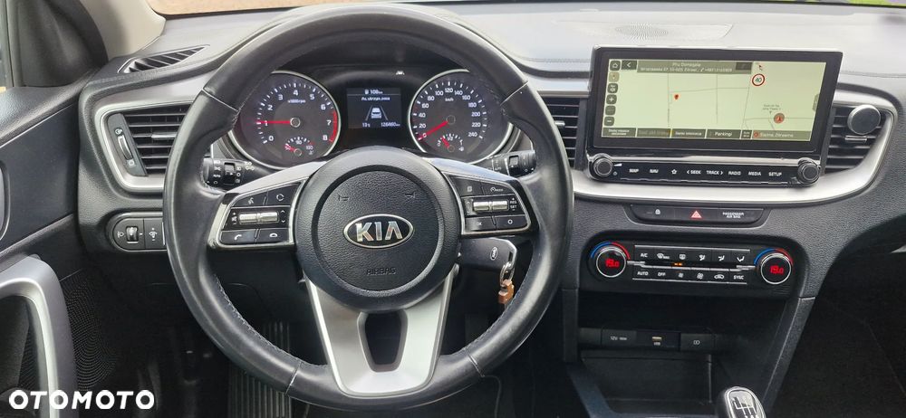 Kia Ceed 1.0 T-GDI L Business Line Plus - 39