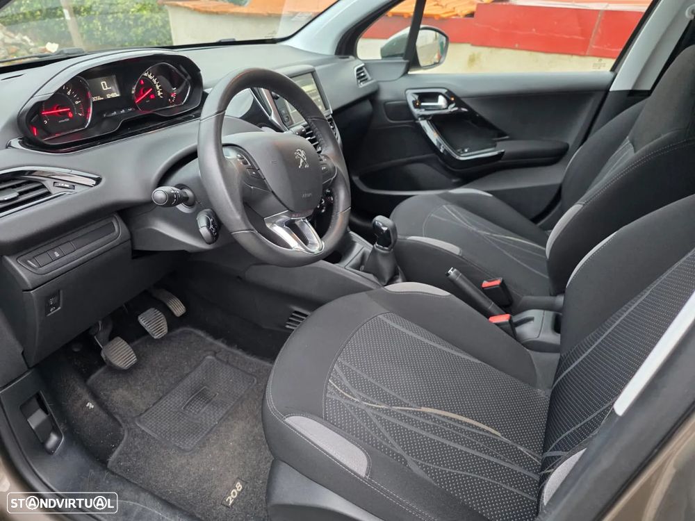 Peugeot 208 1.2 VTi Active - 7