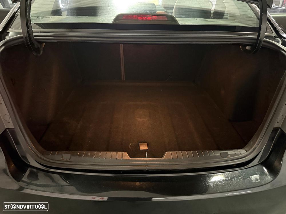 Chevrolet Cruze 1.6 LS - 20