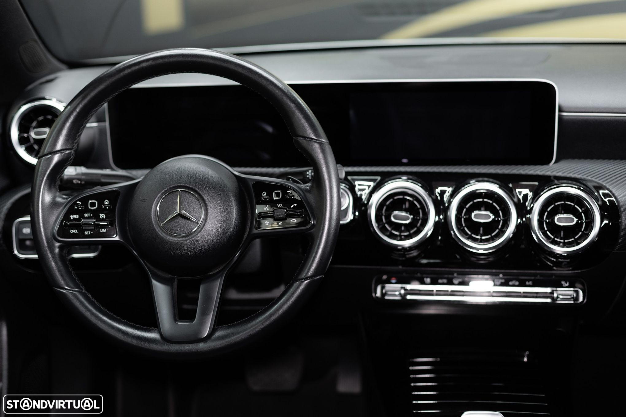 Mercedes-Benz A 180 Limousine d Progressive Aut. - 22