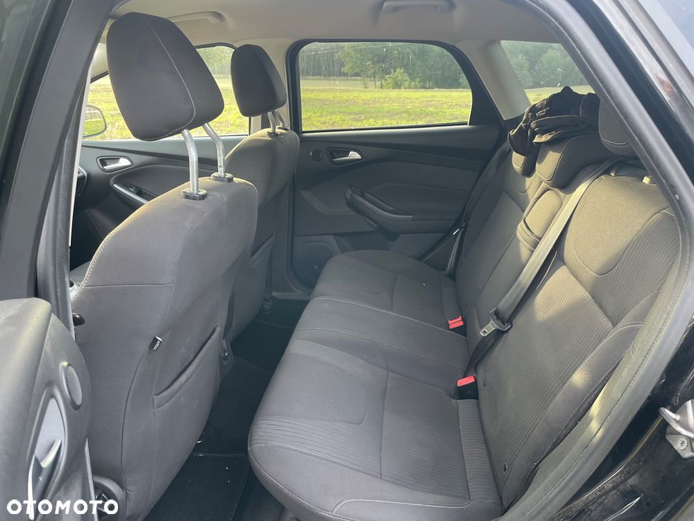 Ford Focus 2.0 TDCi DPF Titanium - 13