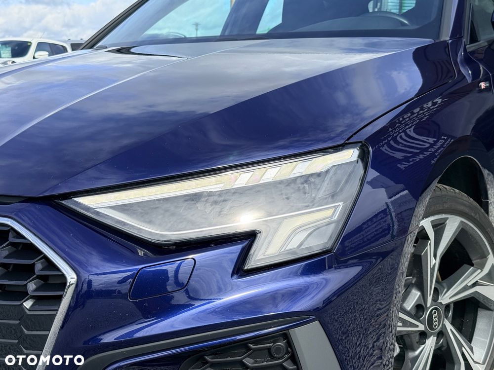 Audi A3 Sportback 35 TFSI S tronic S line - 5