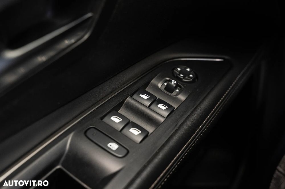 Peugeot 5008 BlueHDI 130 EAT8 Allure Pack - 26