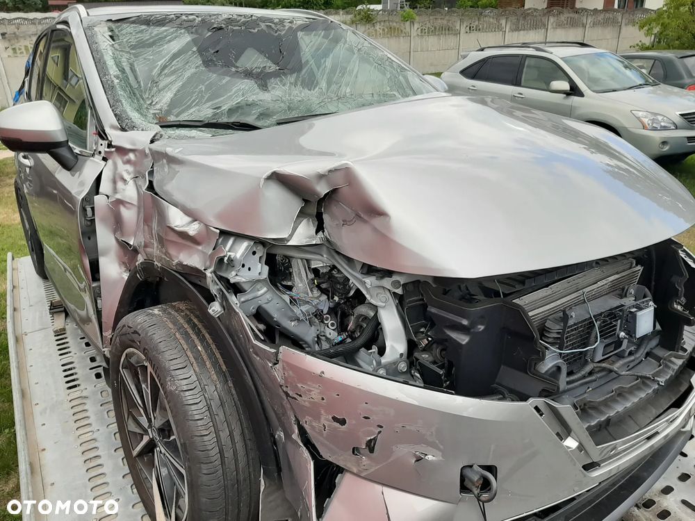 Nissan Qashqai 1.3 DIG-T mHEV N-Connecta Xtronic - 5