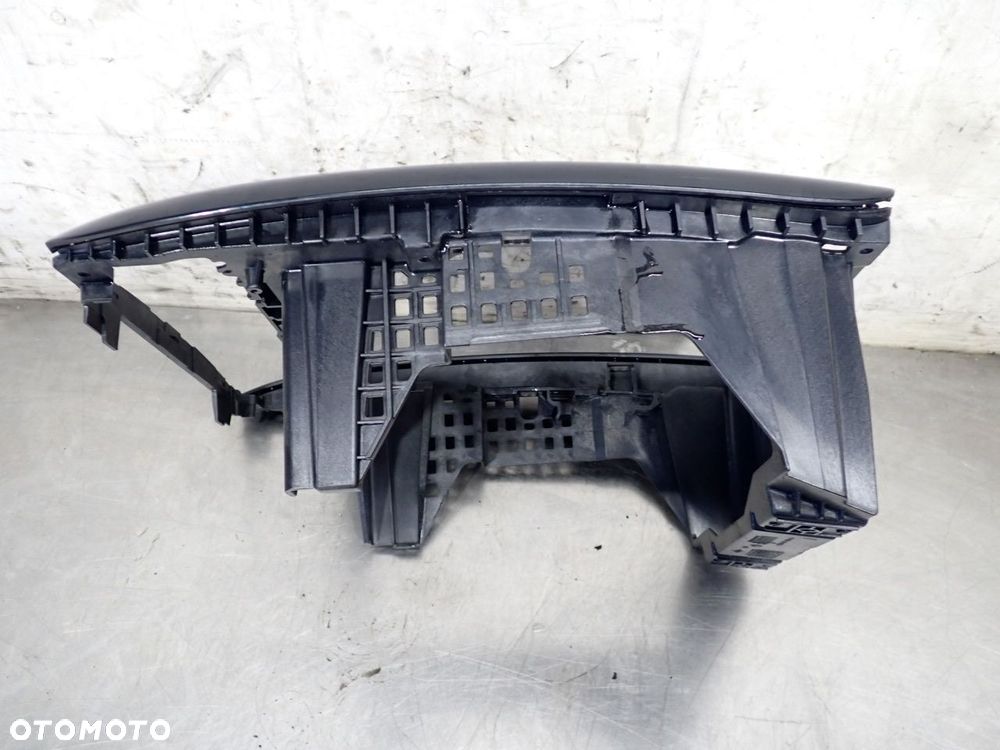 RAMKA RADIA MERCEDES-BENZ W169 A150 1.5 - 3