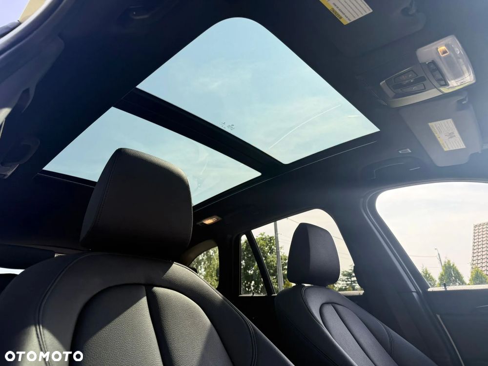 BMW X1 xDrive25i Advantage - 18