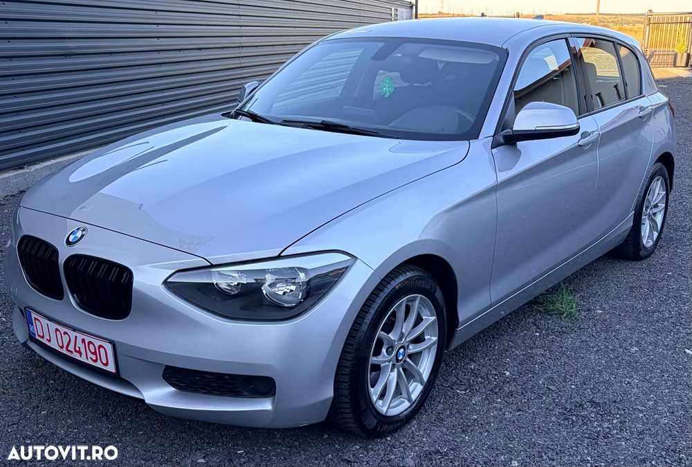 BMW Seria 1 116i - 11